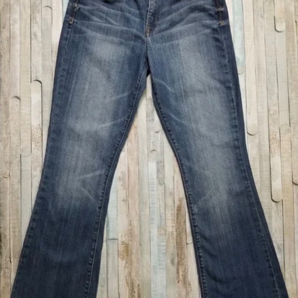 Lucky Brand Sofia Bootcut Jeans - Picture 7 of 8